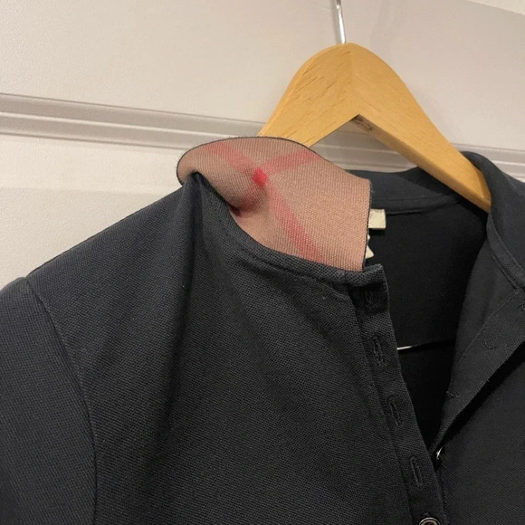 Burberry Brit Women’s Solid Black Polo Small - Picture 5 of 5